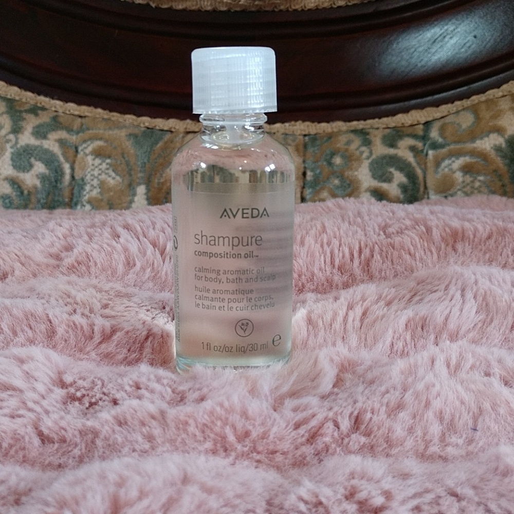 Aveda shampure composition oil